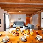 De France 6/10 Personnes A La Ferme Lionnet