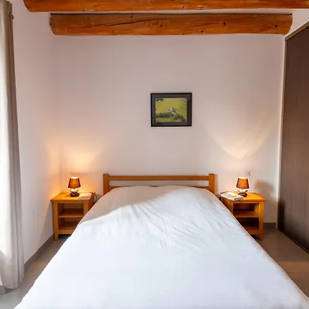 De France 6/10 Personnes A La Ferme Lionnet * Albaret-le-Comtal