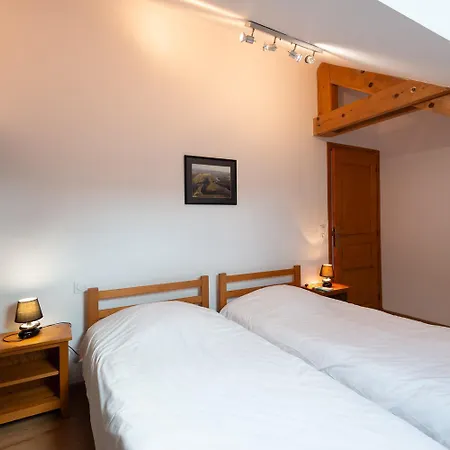 De France 6/10 Personnes A La Ferme Lionnet