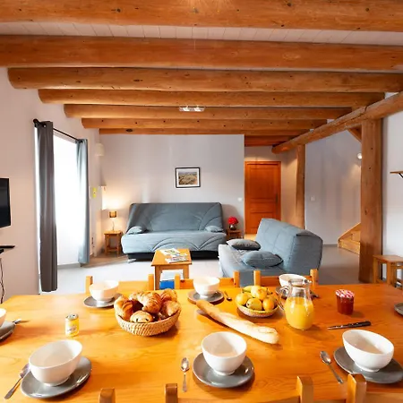 De France 6/10 Personnes A La Ferme Lionnet